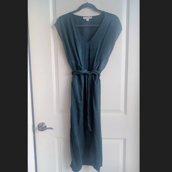 Amour Vert. 'vegan silk' dress - Picture 3 of 7